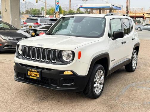 Alpine White 2018 Jeep Renegade Sport