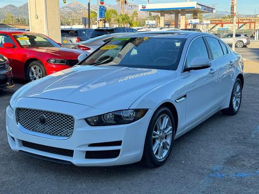 2019 Jaguar XE 25t Premium