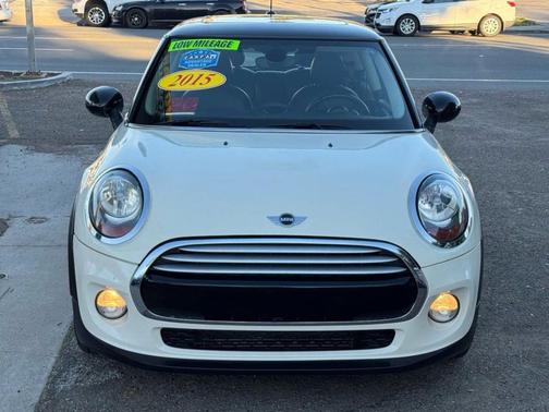 Pepper White 2015 MINI Hardtop Cooper
