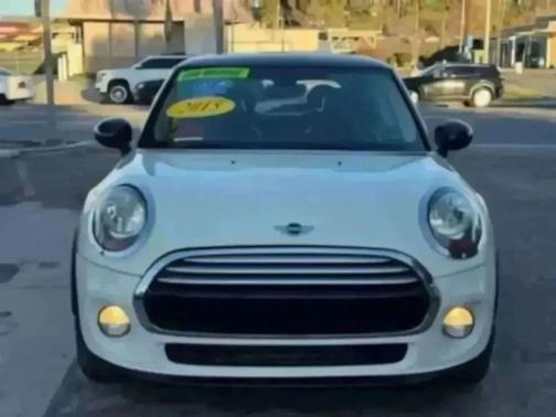Pepper White 2015 MINI Hardtop Cooper