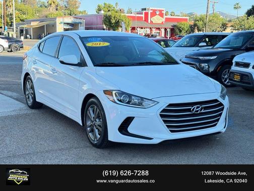 2017 Hyundai ELANTRA SE