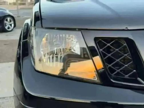 Super Black 2014 Nissan Frontier SV
