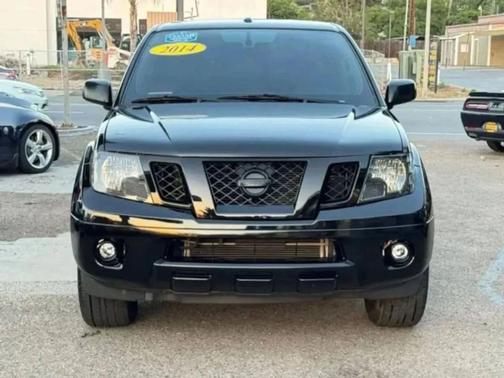 Super Black 2014 Nissan Frontier SV