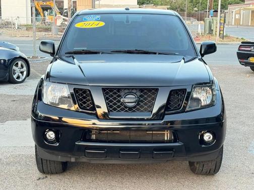 Super Black 2014 Nissan Frontier SV