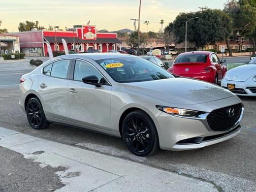 2025 Mazda Mazda3 2.5 S Select Sport