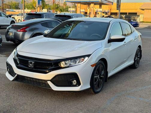 White 2019 Honda Civic EX-L w/Navi