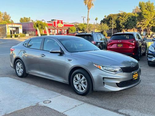 2017 Kia Optima LX
