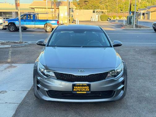 2017 Kia Optima LX