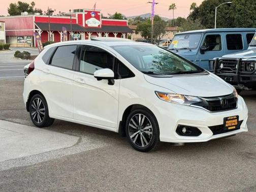 Platinum White Pearl 2019 Honda Fit EX