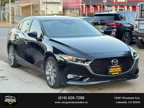 Jet Black Mica 2024 Mazda Mazda3 FWD w/Preferred Package