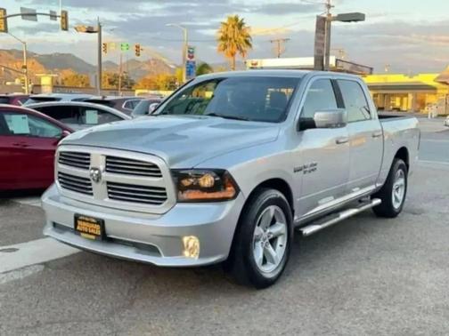 Stinger Yellow Clear Coat 2016 RAM 1500 Sport