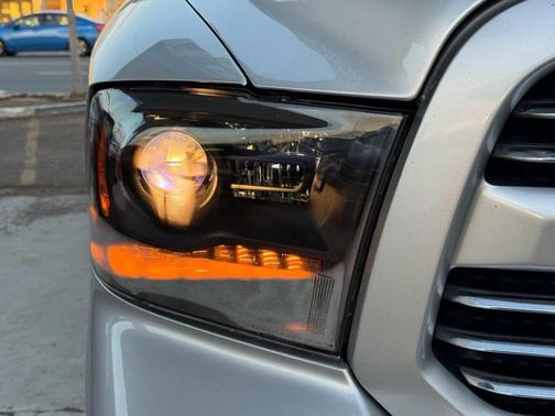 Stinger Yellow Clear Coat 2016 RAM 1500 Sport