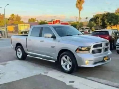 Stinger Yellow Clear Coat 2016 RAM 1500 Sport
