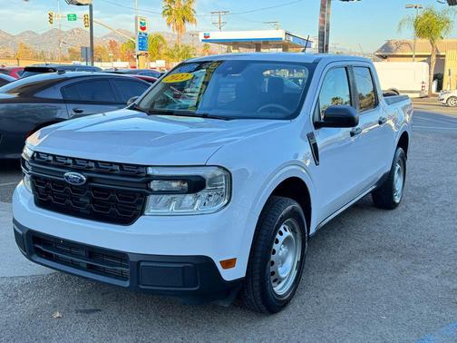 2022 Ford Maverick XL