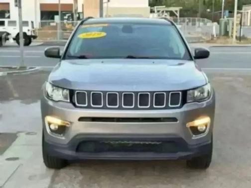 Billet Silver Metallic Clearcoat 2019 Jeep Compass Trailhawk
