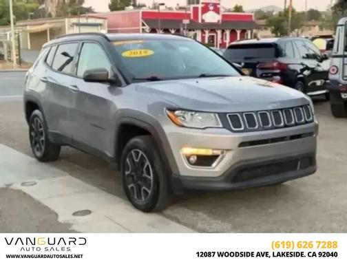 Billet Silver Metallic Clearcoat 2019 Jeep Compass Trailhawk