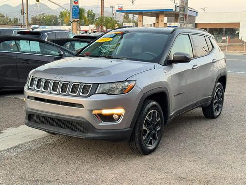Billet Silver Metallic Clearcoat 2019 Jeep Compass Trailhawk