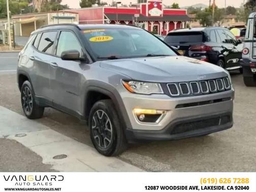 Billet Silver Metallic Clearcoat 2019 Jeep Compass Trailhawk