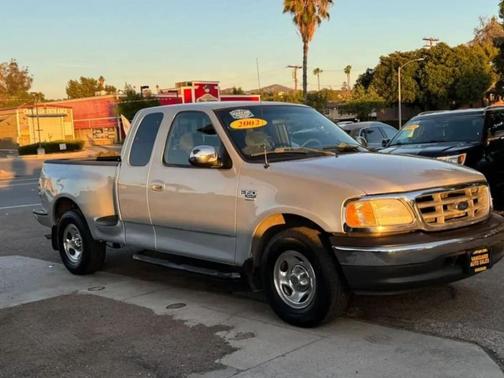 Silver Metallic 2002 Ford F-150 XL SuperCab Flareside