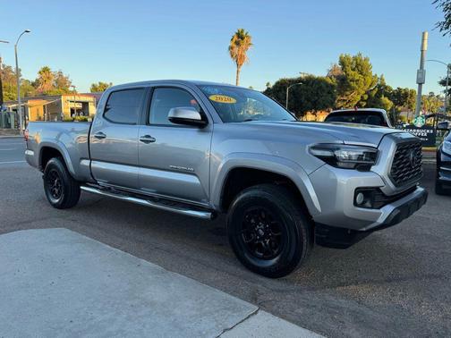 2020 Toyota Tacoma SR5