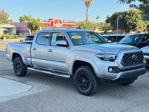 2020 Toyota Tacoma SR5