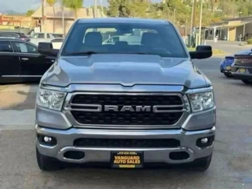 Billet Silver Metallic Clearcoat 2022 RAM 1500 Big Horn/Lone Star