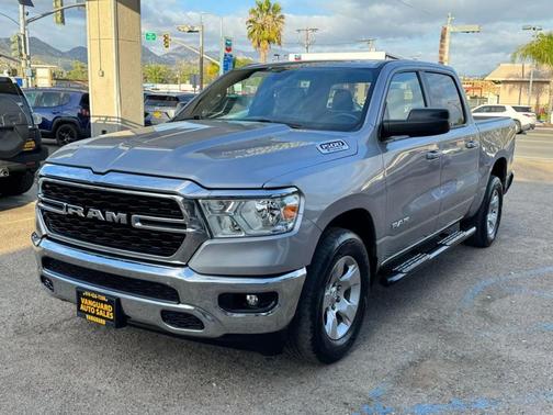Billet Silver Metallic Clearcoat 2022 RAM 1500 Big Horn/Lone Star