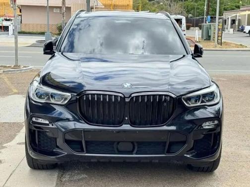 Carbon Black Metallic 2019 BMW X5 xDrive40i