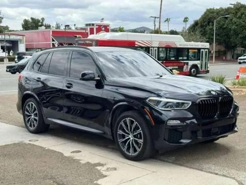 Carbon Black Metallic 2019 BMW X5 xDrive40i