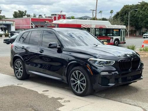 Carbon Black Metallic 2019 BMW X5 xDrive40i