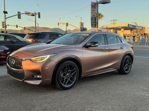 Liquid Copper 2018 INFINITI QX30 Sport
