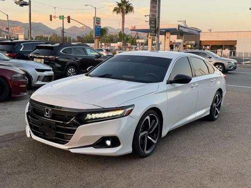 Platinum White Pearl 2022 Honda Accord Sport 1.5T