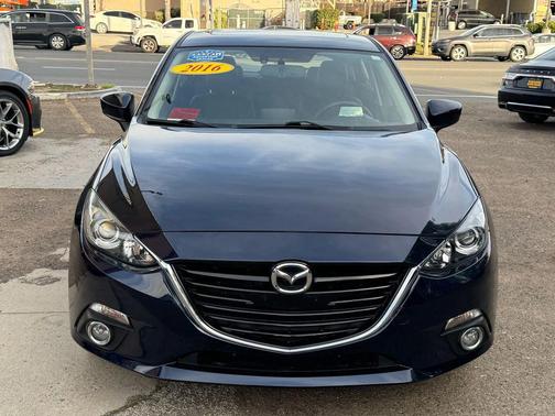 2016 Mazda Mazda3 s Touring