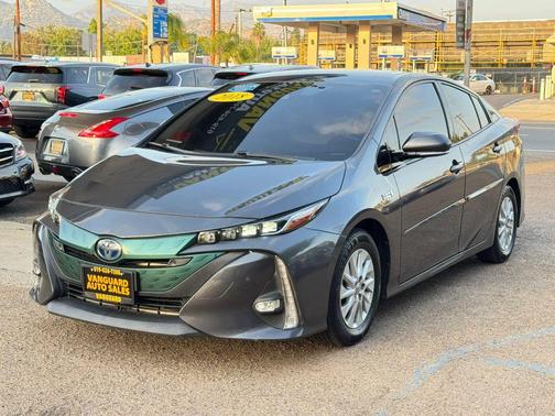 Gray 2018 Toyota Prius Prime Advanced