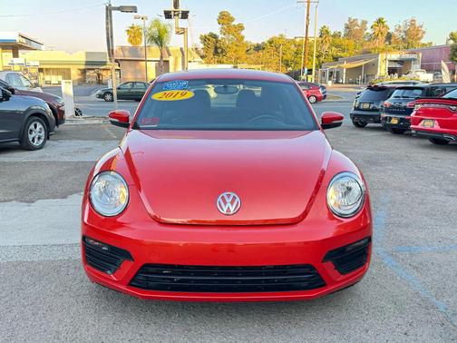2019 Volkswagen Beetle 2.0T S