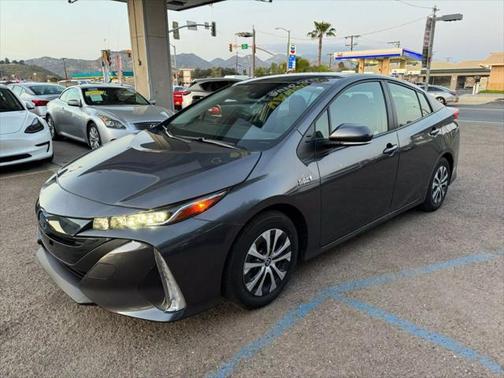 2021 Toyota Prius Prime LE