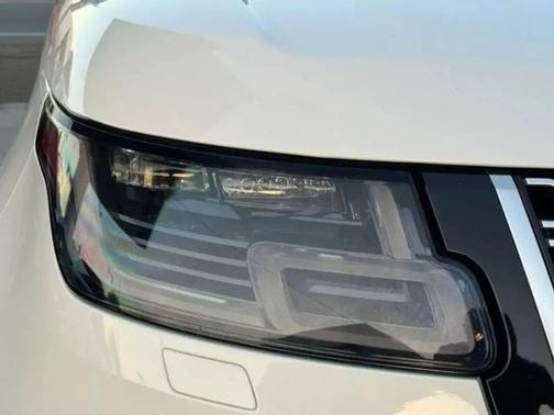 Fuji White 2019 Land Rover Range Rover 5.0L V8 Supercharged