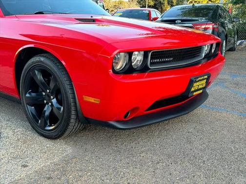 2014 Dodge Challenger SXT