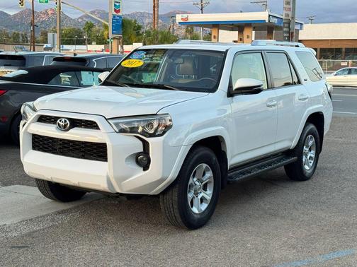 Super White 2017 Toyota 4Runner SR5 Premium