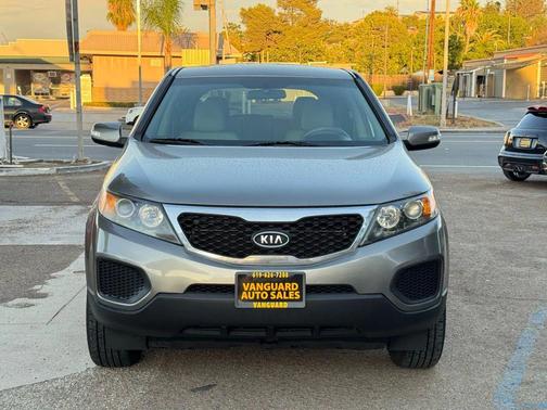 2012 Kia Sorento LX