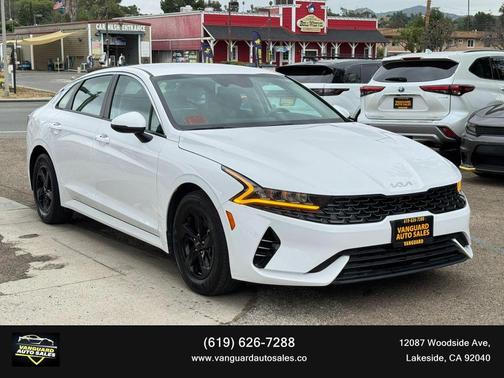 Glacial White Pearl 2023 Kia K5 LXS