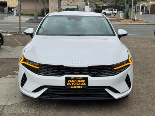 Glacial White Pearl 2023 Kia K5 LXS