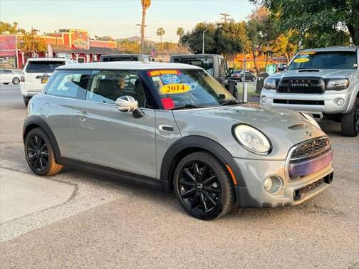 2014 MINI Hardtop Cooper