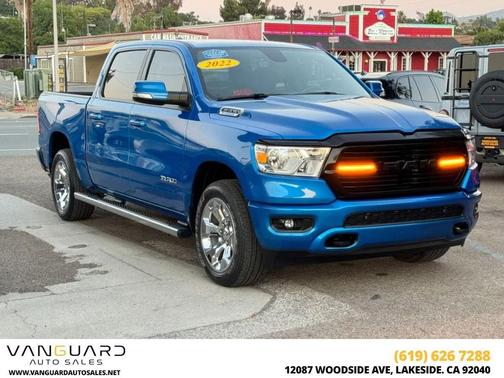 Hydro Blue Pearlcoat 2022 RAM 1500 Big Horn/Lone Star