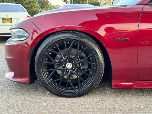 Octane Red Pearlcoat 2019 Dodge Charger R/T