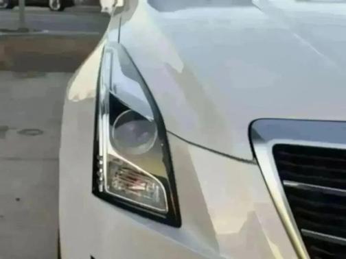 Crystal White Tricoat 2016 Cadillac ATS 2.5L