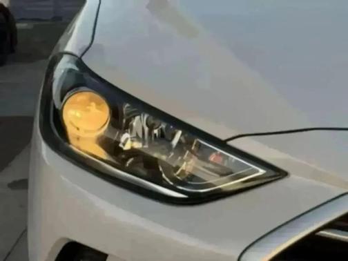 Quartz White Pearl 2018 Hyundai ELANTRA Value Edition