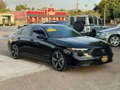 Crystal Black Pearl 2023 Honda Accord Hybrid Sport