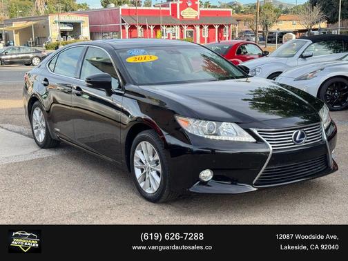 2013 Lexus ES 300h Base