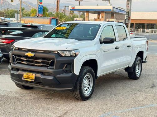 Summit White 2024 Chevrolet Colorado WT